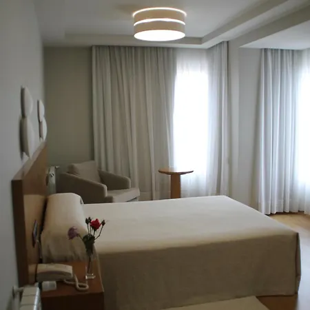 Hotel - Restaurante Casa Rosita 2*
