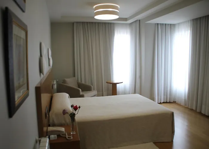 Otel - Restaurante Casa Rosita 2*